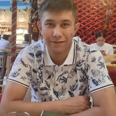 Виталя, 31, Ульяновск