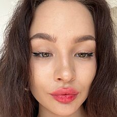 Александра, 22, Кировград