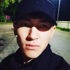 Витя, 27, Подольск