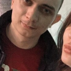 Дима, 26, Отрадный