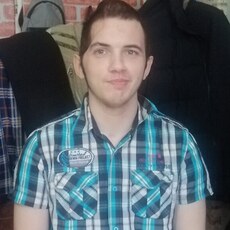Тимур, 21, Торез