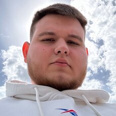Артёмий, 22, Тосно