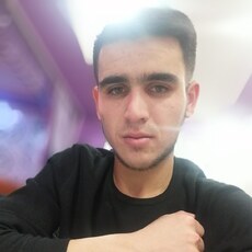 Яша, 25, Дзержинск (ДНР)