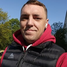 Родион, 34, Магадан