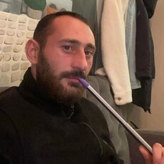 Тарас, 32, Краснозаводск