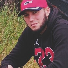 Олеж, 33, Лутугино