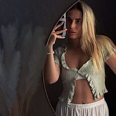 Настя, 19, Серов