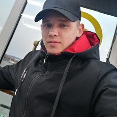 Кир, 24, Мценск