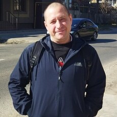 Валентин, 44, Алупка