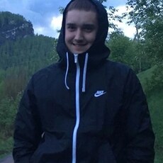 Глеб, 24, Ивдель