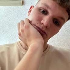 Гриша, 21, Пошехонье