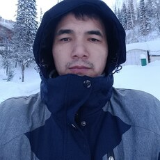 Оскар, 26, Волхов
