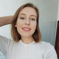 Милана, 22, Чудово