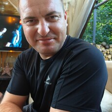 Гоша, 37, Кедровый