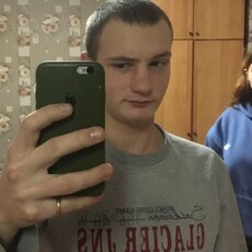 Виссарион, 19, Собинка