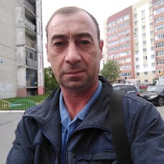 Ден, 49, Камешково