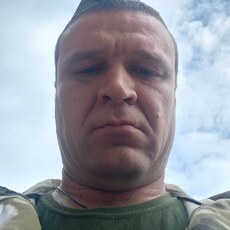 Эрик, 45, Грязи