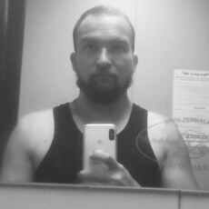Тёма, 32, Белый