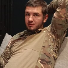Юрий, 24, Кумертау