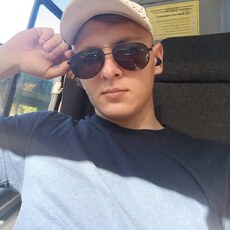Остап, 24, Энергодар