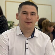 Вениамин, 26, Краснокаменск