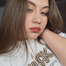 Кристя, 19, Амвросиевка