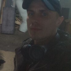 Михаил, 29, Полесск