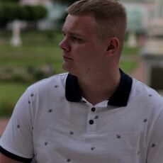 Василий, 23, Невьянск