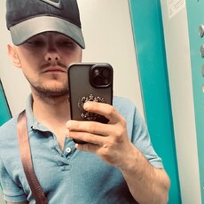 Лаврентий, 25, Партизанск