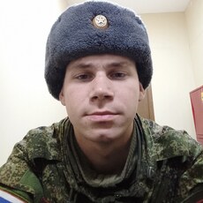 Артур, 21, Чита