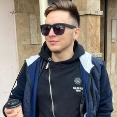 Тёма, 25, Вихоревка