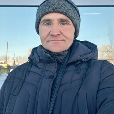 Эдик, 45, Холм