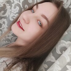 Эвелина, 23, Красноармейск (ДНР)