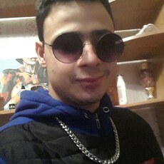 Дима, 22, Приозерск