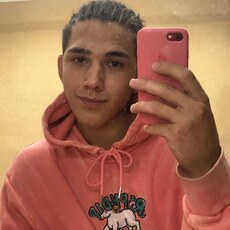Эрик, 19, Северо-Курильск