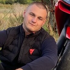 Юлиан, 28, Сковородино
