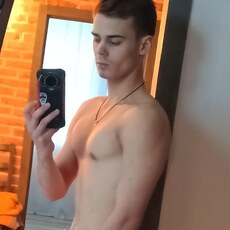 Серёга, 21, Хабаровск