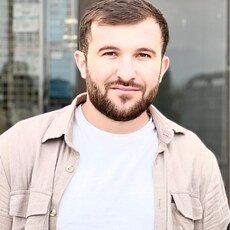 Артемий, 28, Островной