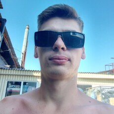 Назар, 22, Сясьстрой