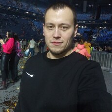 Пётр, 30, Золотое