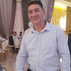 Лёша, 41, Березники