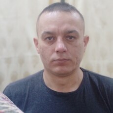 Игорь, 38, Краснозаводск