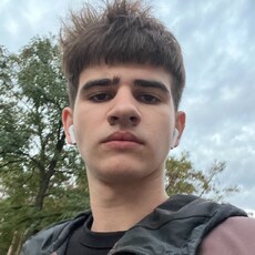 Яков, 22, Зимогорье