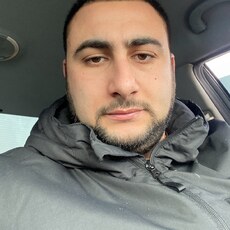 Иосиф, 28, Черногорск