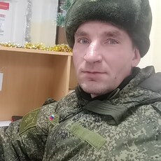 Лёва, 43, Невельск