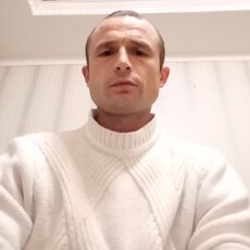 Евгений, 34, Губаха