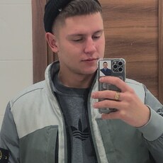 Платон, 21, Олонец