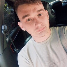 Валерий, 29, Буинск