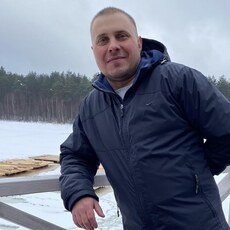 Александр, 38, Родники