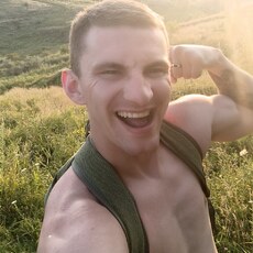 Юра, 29, Арамиль